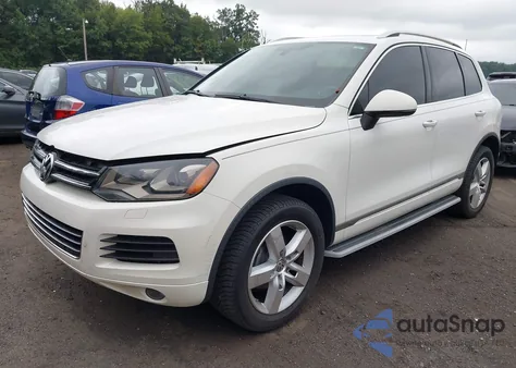 2012 Volkswagen Touareg Tdi Executive/Tdi Lux/Tdi Sport from USA, damaged, VIN WVGFK9BP2CD005065
